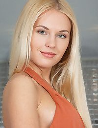 Xena Wide of Catherine - JHOMEL